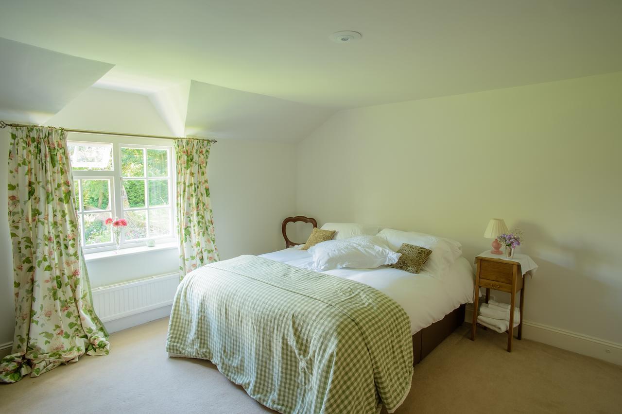 All Hallows Farmhouse Hotel Wimborne Saint Giles Exterior photo